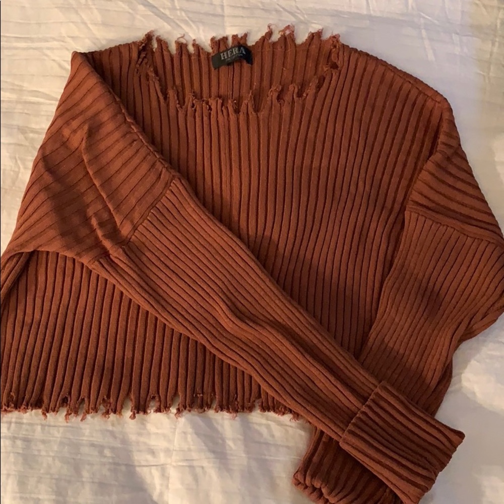 Distressed crop top